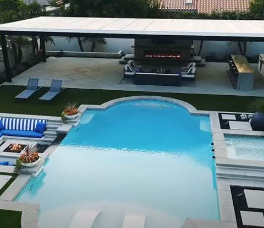 What Is the Average Cost for Weekly Pool Maintenance?
